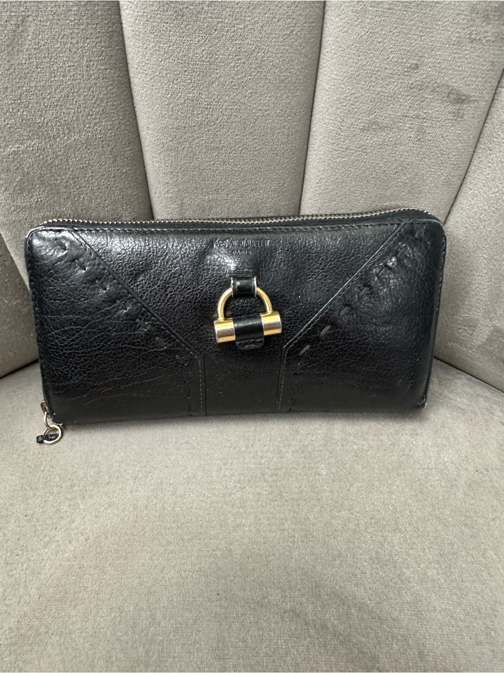 Yves Saint Laurent Paris Black Leather Zip Around Wallet with Gold Hardware - Picture 2 of 10